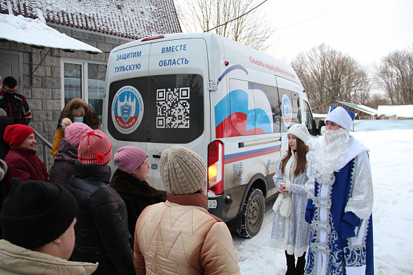 При поддержке Николая Петрунина в Тульской области проходит акция «Дед Мороз-единоросс»